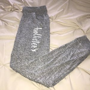 Hollister Grey Joggers / Sweatpants